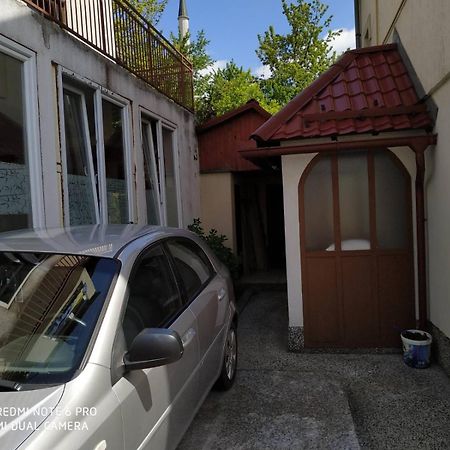 Guesthouse Vratnik ซาราเยโว ภายนอก รูปภาพ