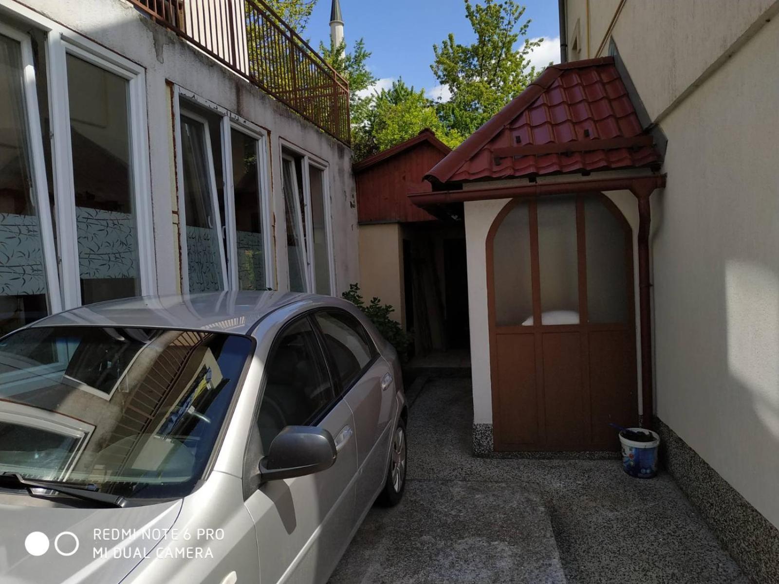 Guesthouse Vratnik ซาราเยโว ภายนอก รูปภาพ